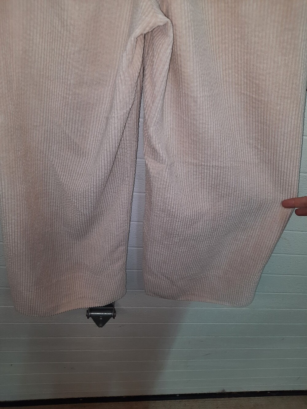 Wide Leg Ribbed Knit Pants - Picture 8 of 9